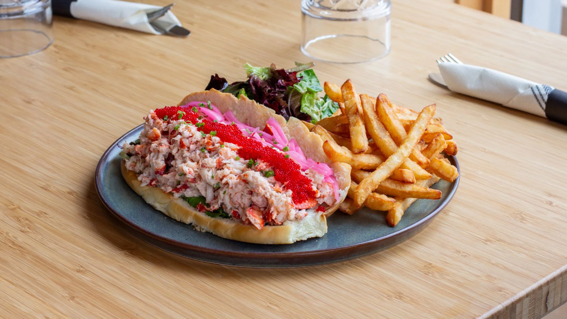 Guédille au homard, Alfred, guinguette et café
