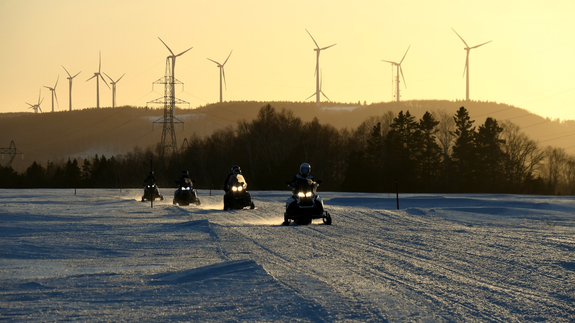 Motoneige dans La Matanie